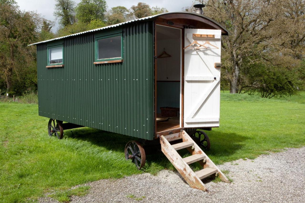 ホテル Rock Farm Slane - Glamping エクステリア 写真